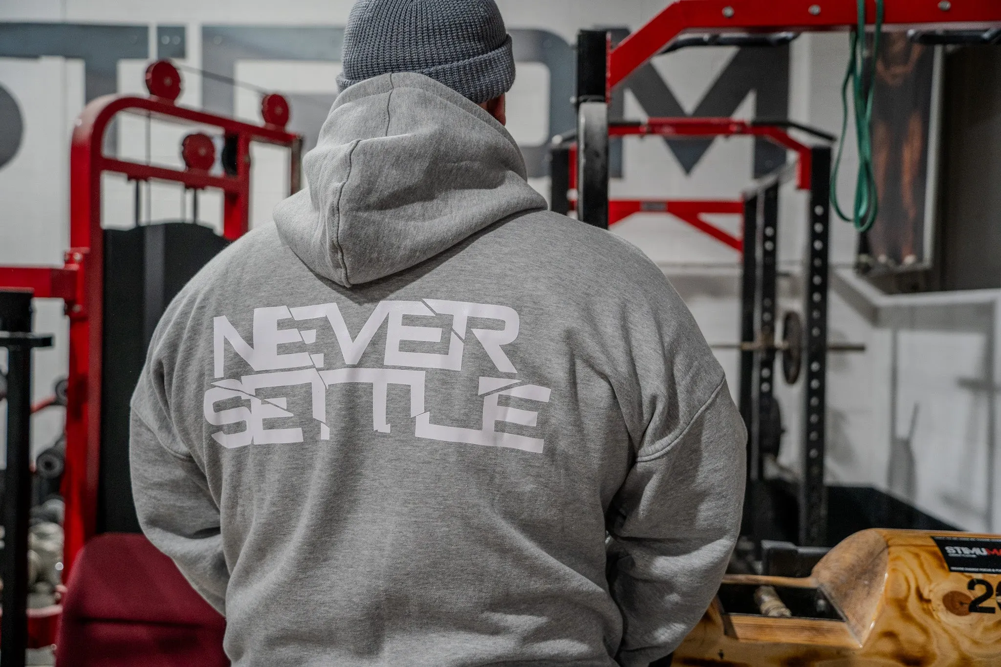 1/2 PRICE HOODIE WITH STROM BAG