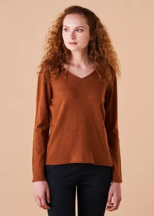 UIMI Scarlet V Merino Wool Top - Paprika